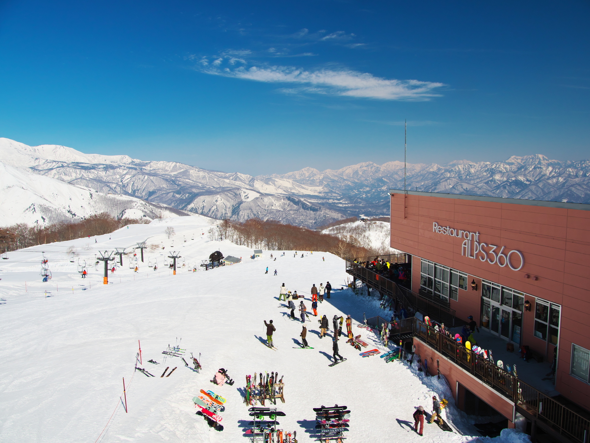 北アルプスと白馬のスキー場