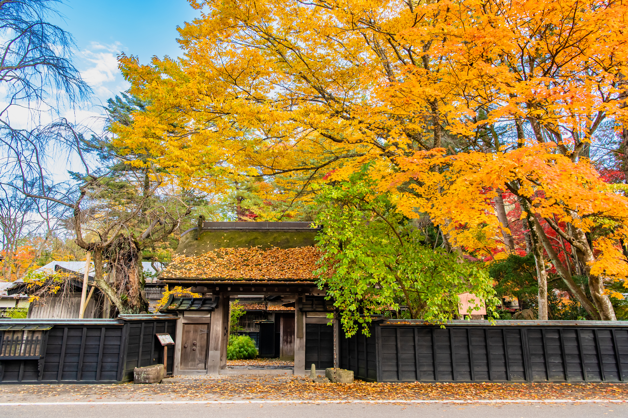秋の紅葉と角館の武家屋敷