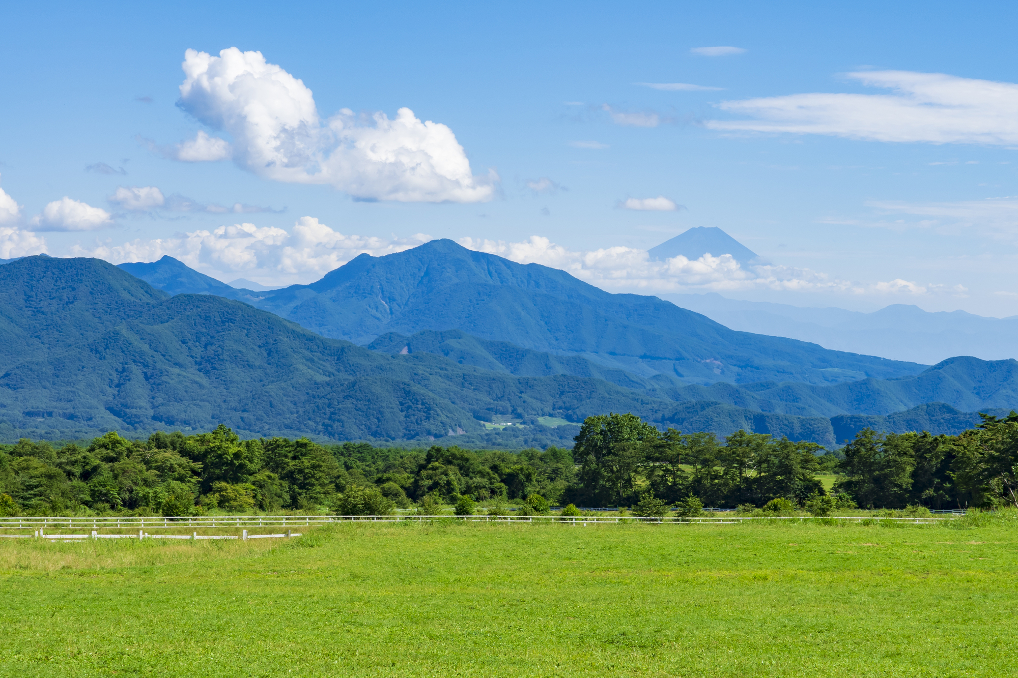 八ヶ岳の清らかな風を心に留めて